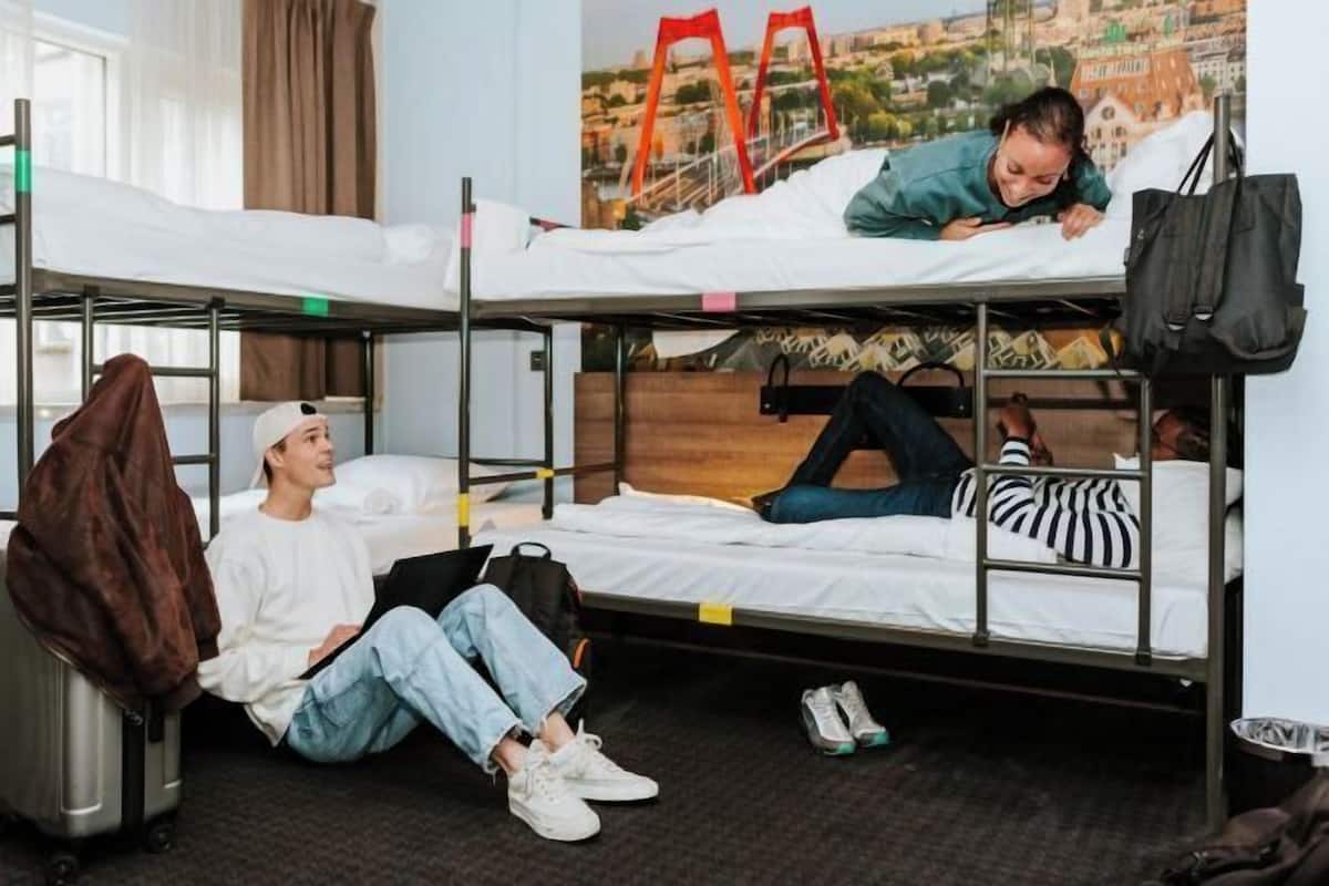 In-room safe, iron/ironing board, free WiFi, bed sheets