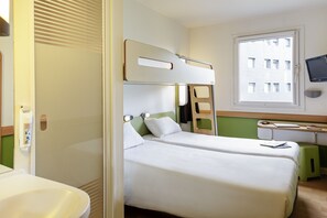 Twin Room, 2 Single Beds