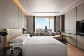 One Bedroom Residential Suite | Pillow-top beds, minibar, in-room safe, desk - Bangkok Marriott Hotel The Surawongse (Bangkok)