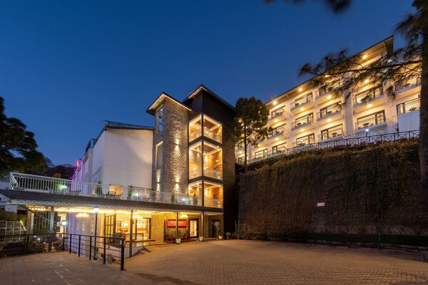 Ramada By Wyndham Kasauli - Kasauli
