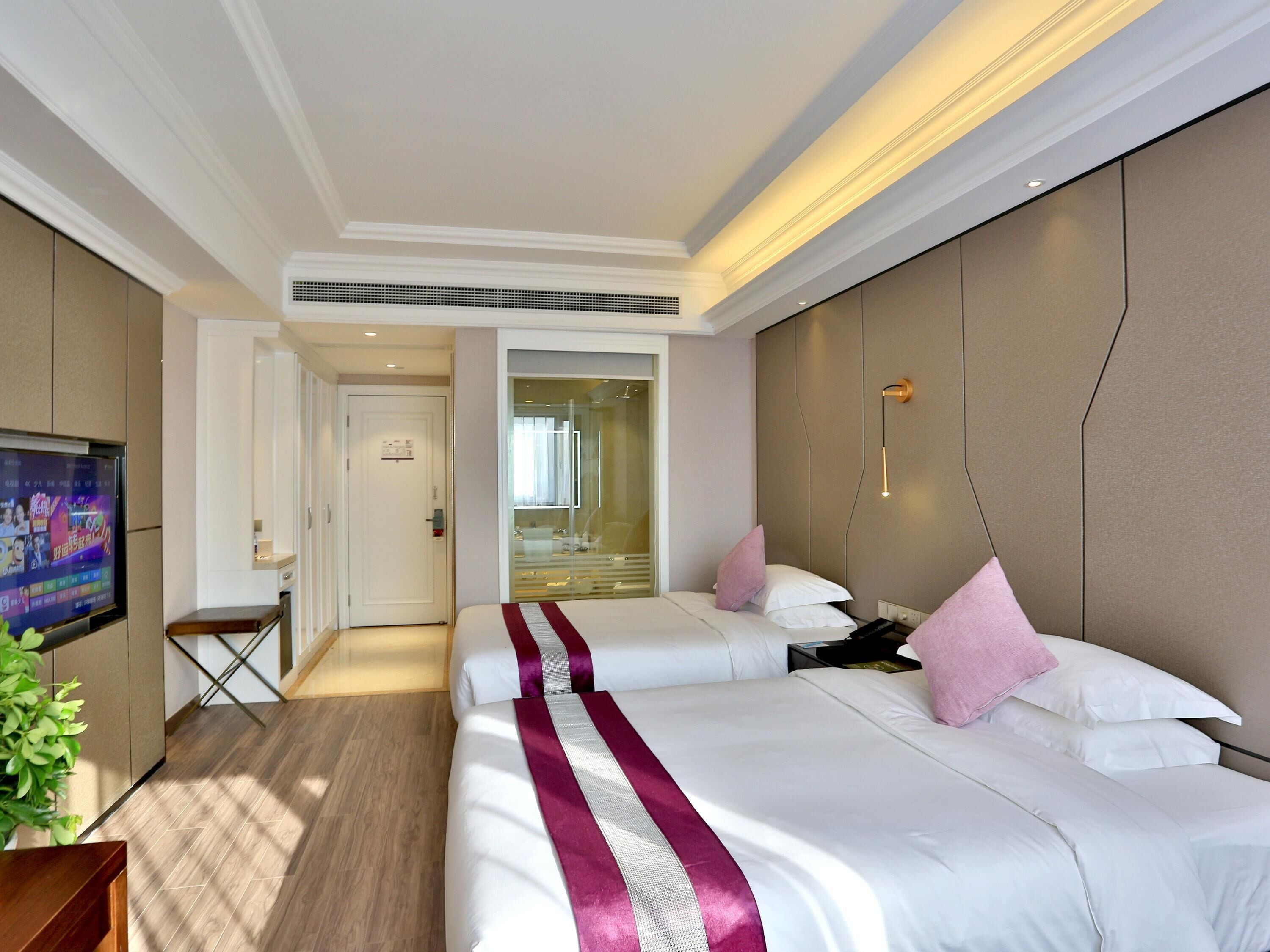Deluxe Room, 2 Twin Beds | Desk, laptop workspace, blackout drapes, iron/ironing board