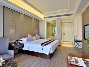 Chambre Deluxe, 1 très grand lit