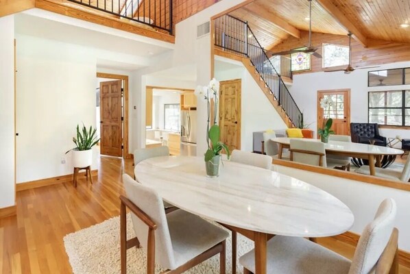 Dining - Chic Hill Country Oasis (Driftwood)