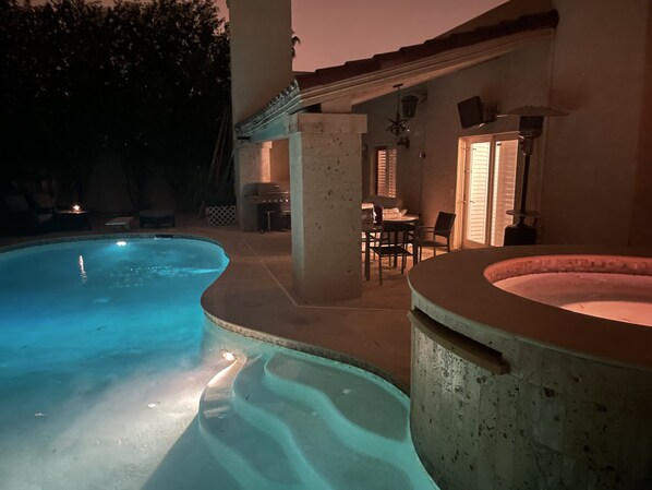 Pool - Luxury House In Paradise Valley With Private Pool & Hot Tub. 30 days minimum (Phoenix)