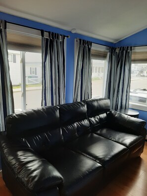 Televisio, Hulu, suoratoistopalvelut