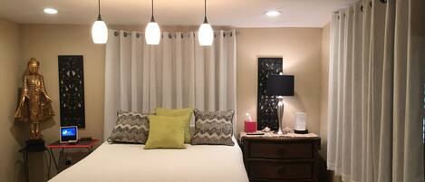 2 Schlafzimmer, Zimmersafe, Schreibtisch, Bügeleisen/Bügelbrett