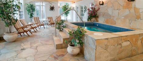 Piscine extérieure, piscine chauffée