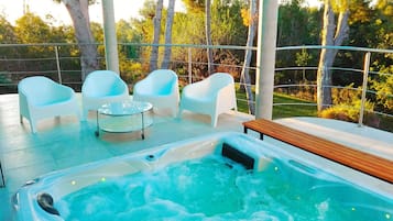 室外 SPA 浴缸