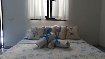 1 bedroom, in-room safe, iron/ironing board, free WiFi
