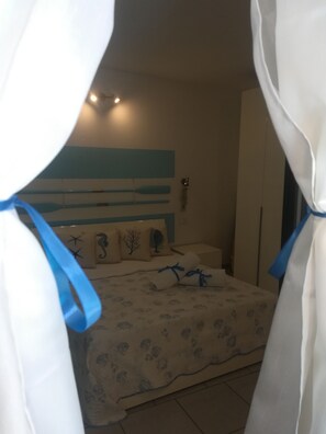 1 bedroom, in-room safe, iron/ironing board, free WiFi