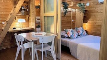 1 chambre, fer et planche à repasser, Wi-Fi, draps fournis
