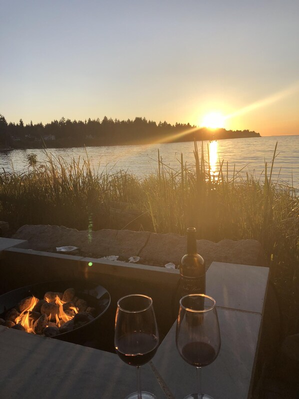 المنطقة المحيطة بالمنشأة