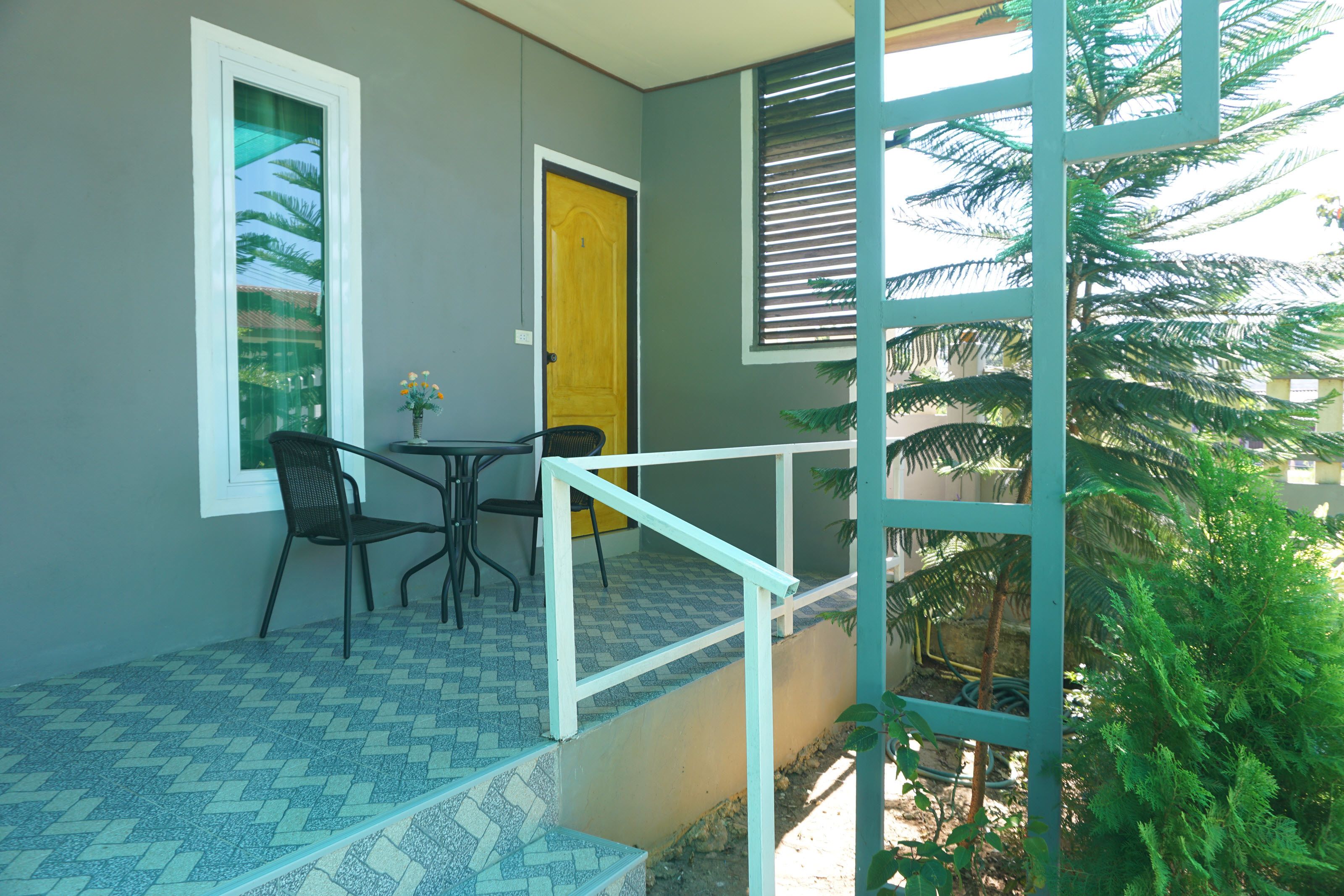 Standard Room | Balcony