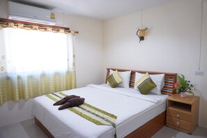 Bungalow | Desk, free WiFi - Ing Phu Resort (Dan Sai)