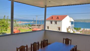 Comfort Quadruple Room, 2 Bedrooms, Balcony, Lake View | Balcony