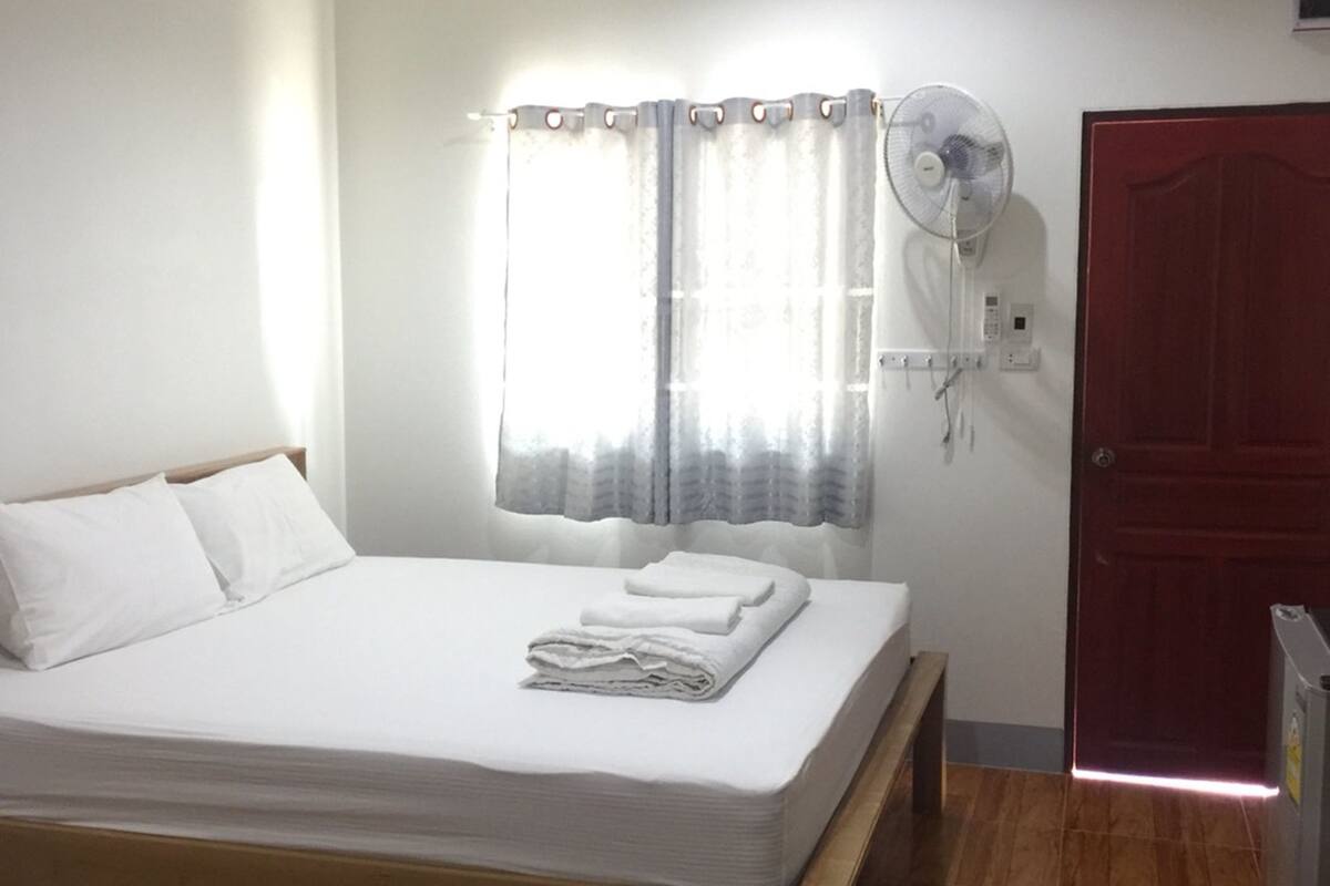 Standard Room | Free WiFi