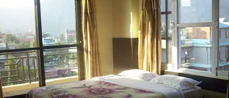 Escritorio y wifi gratis