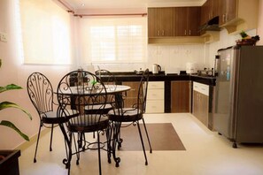 Family dining - Sweet Dream Apartment Pvt Ltd (Nagarjun)