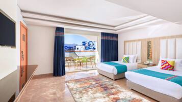 Family Room with Sea View | 1 habitación, ropa de cama de alta calidad y minibar