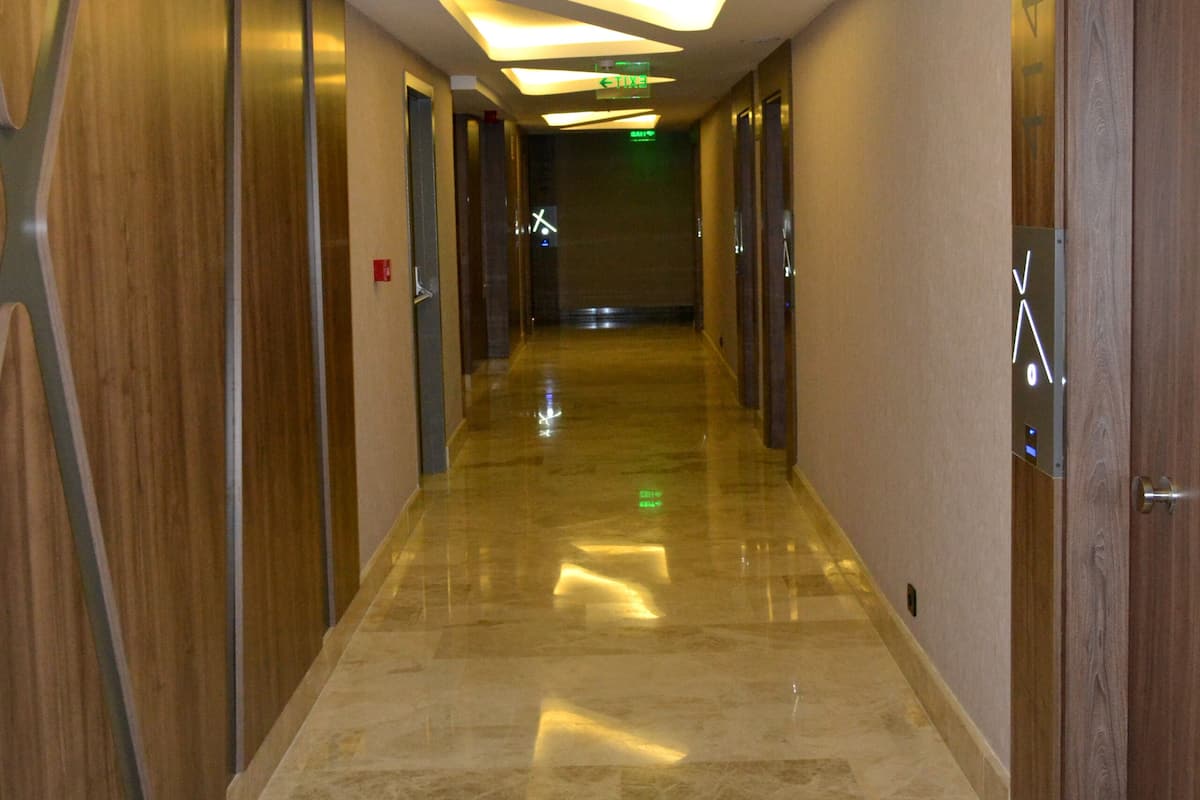 Premium bedding, minibar, in-room safe, desk