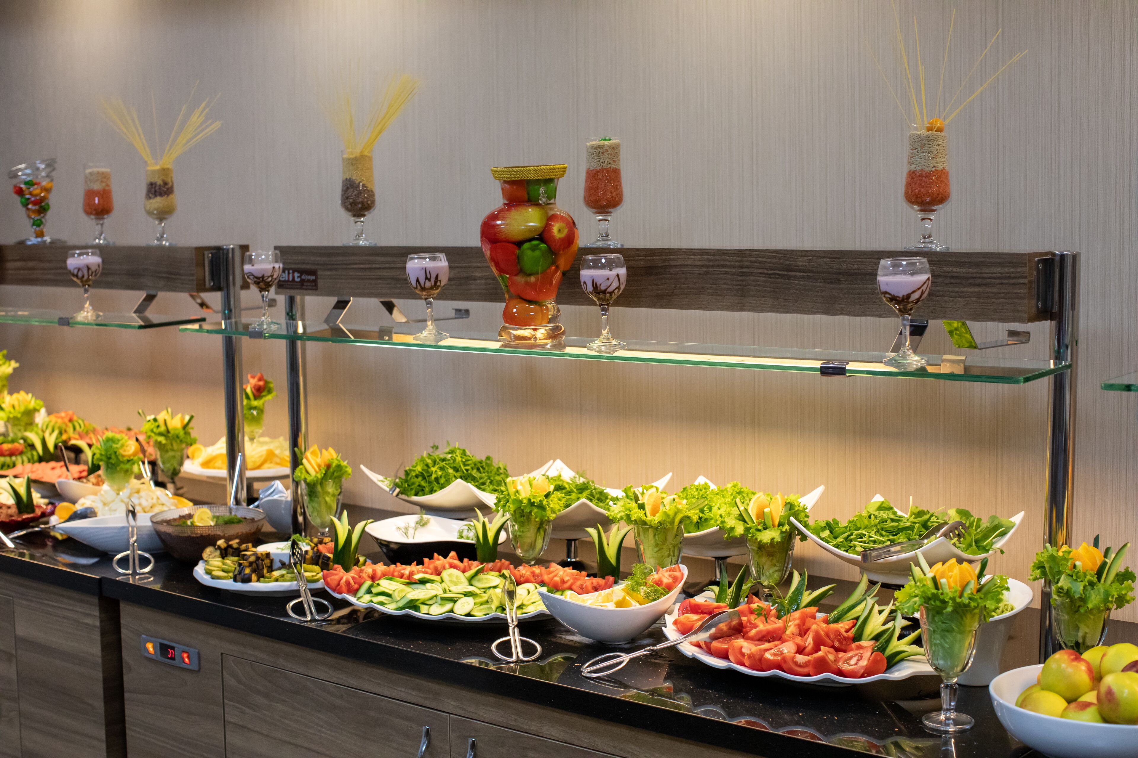 Tägliches inbegriffenes Frühstücksbuffet