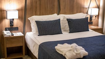 Standard Double Room | Premium bedding, minibar, in-room safe, desk