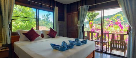 Superior Bungalow with Balcony