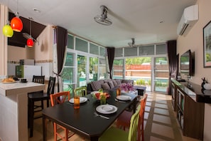 2 Bedrooms Apartment | Wohnbereich