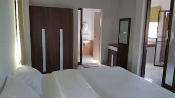 1-Bedroom Vacation Home | 1 bilik tidur, bar mini, katil lipat simpan/tambahan, Wi-fi percuma