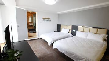 Desk, blackout curtains, free WiFi