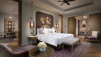 Suite, 1 King Bed, Accessible Bathtub, Club lounge access | Premium bedding, down duvets, minibar, in-room safe