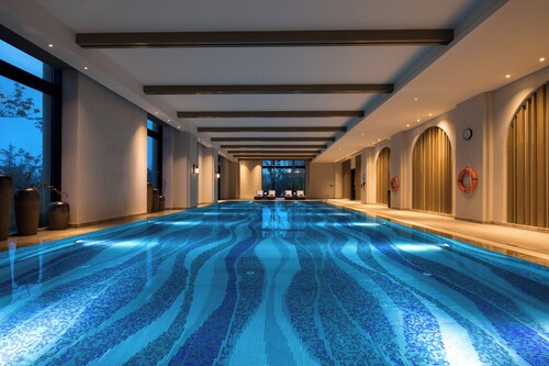 Crowne Plaza Qingdao Oriental Movie Metropolis by IHG