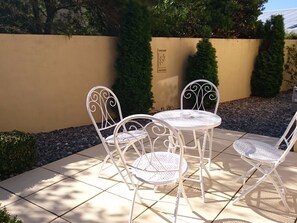 华丽开间套房 | 庭院景观