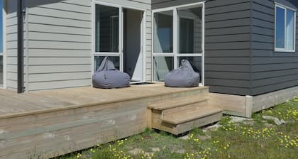 Manuka Retreat
