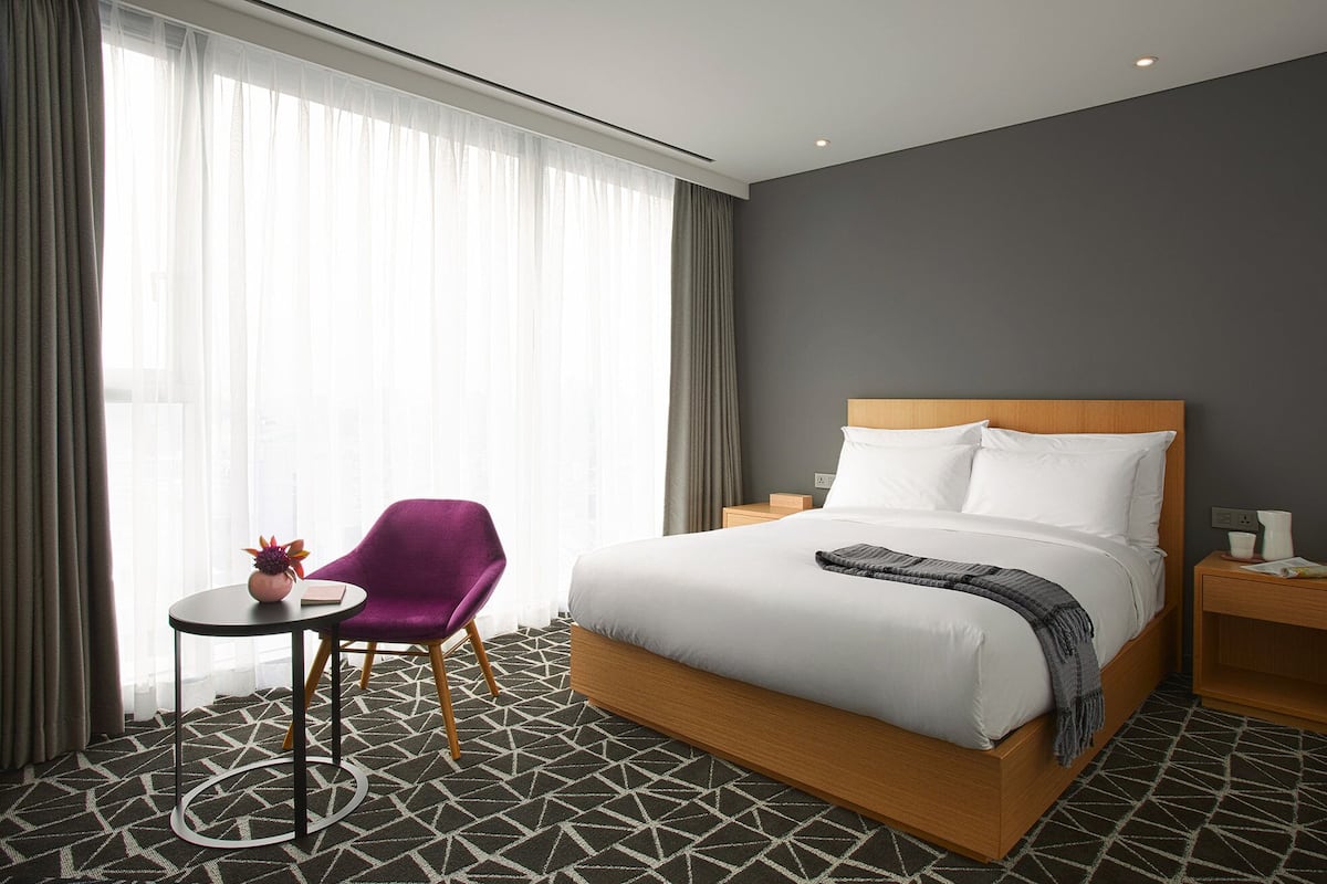 Premium bedding, down comforters, in-room safe, desk