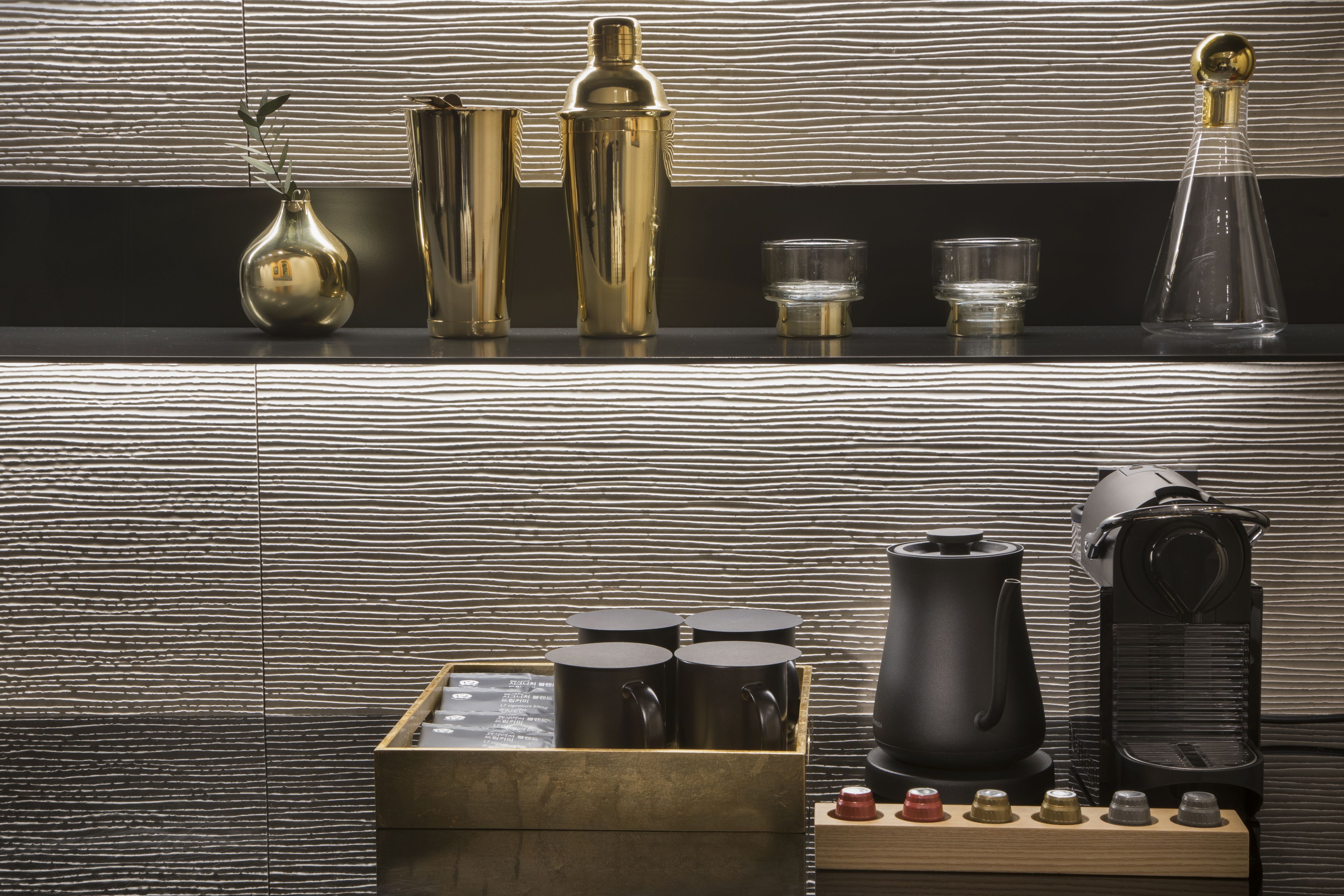 1 bedroom, premium bedding, down duvets, in-room safe