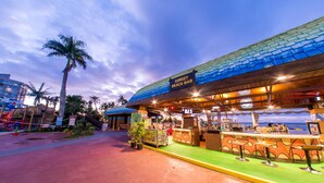 Ảnh chưa phân loại, 2 trong số 61 ảnh, nút
