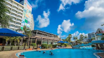 5 outdoor pools, cabanas (surcharge), pool umbrellas