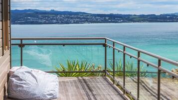 House, 4 Bedrooms | Balkoni