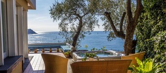 Villa mit  meerblik, jacuzzi,klimanlaage,aufzug