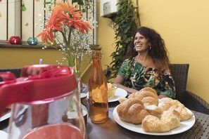 Dining - Apartment in the centre in Monti - family friendly (Roma)