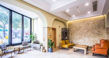 Qingteng Sushe Art Hotel