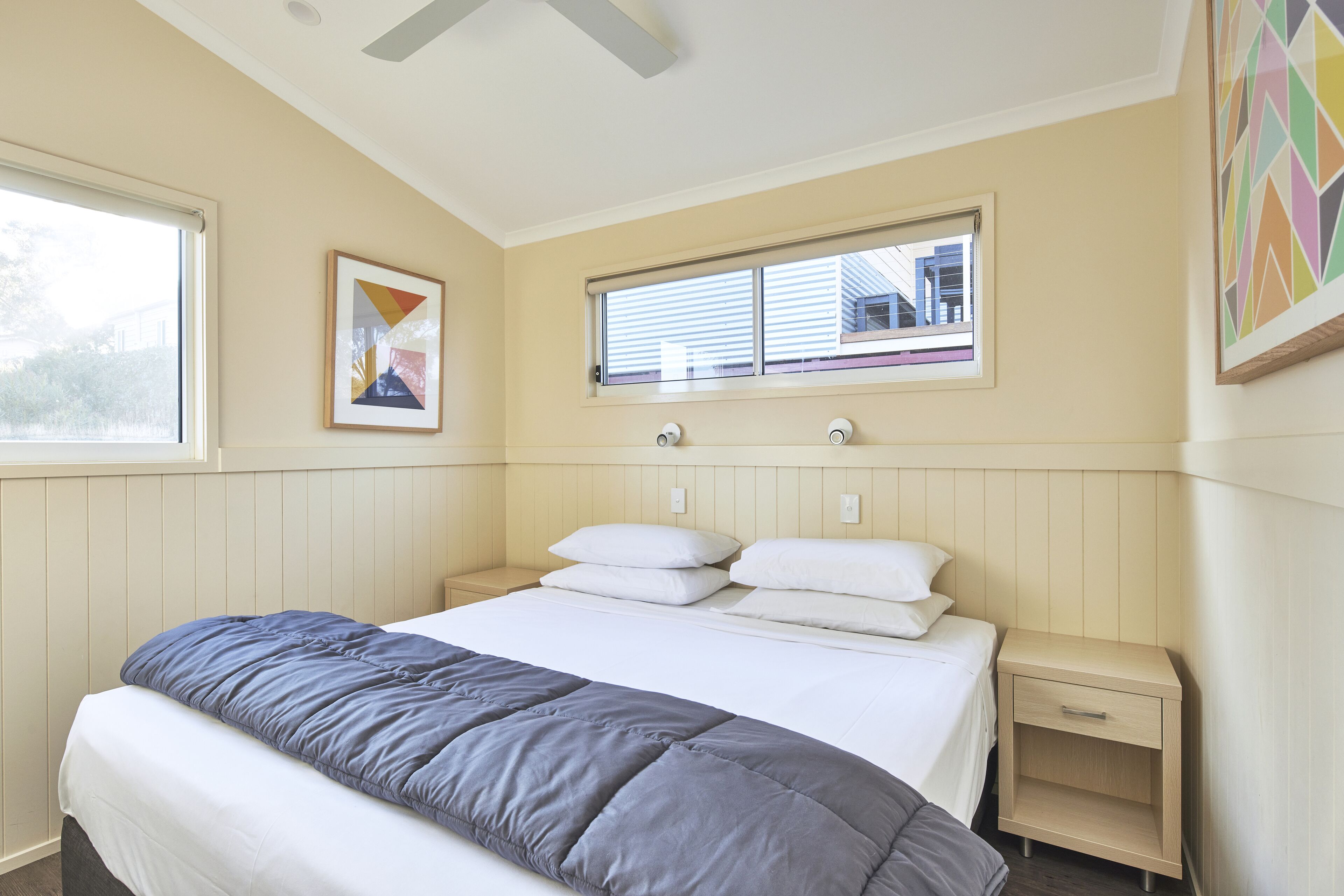 Cabin, 3 Bedrooms | Seterika/papan seterika, Wi-fi percuma, cadar katil 