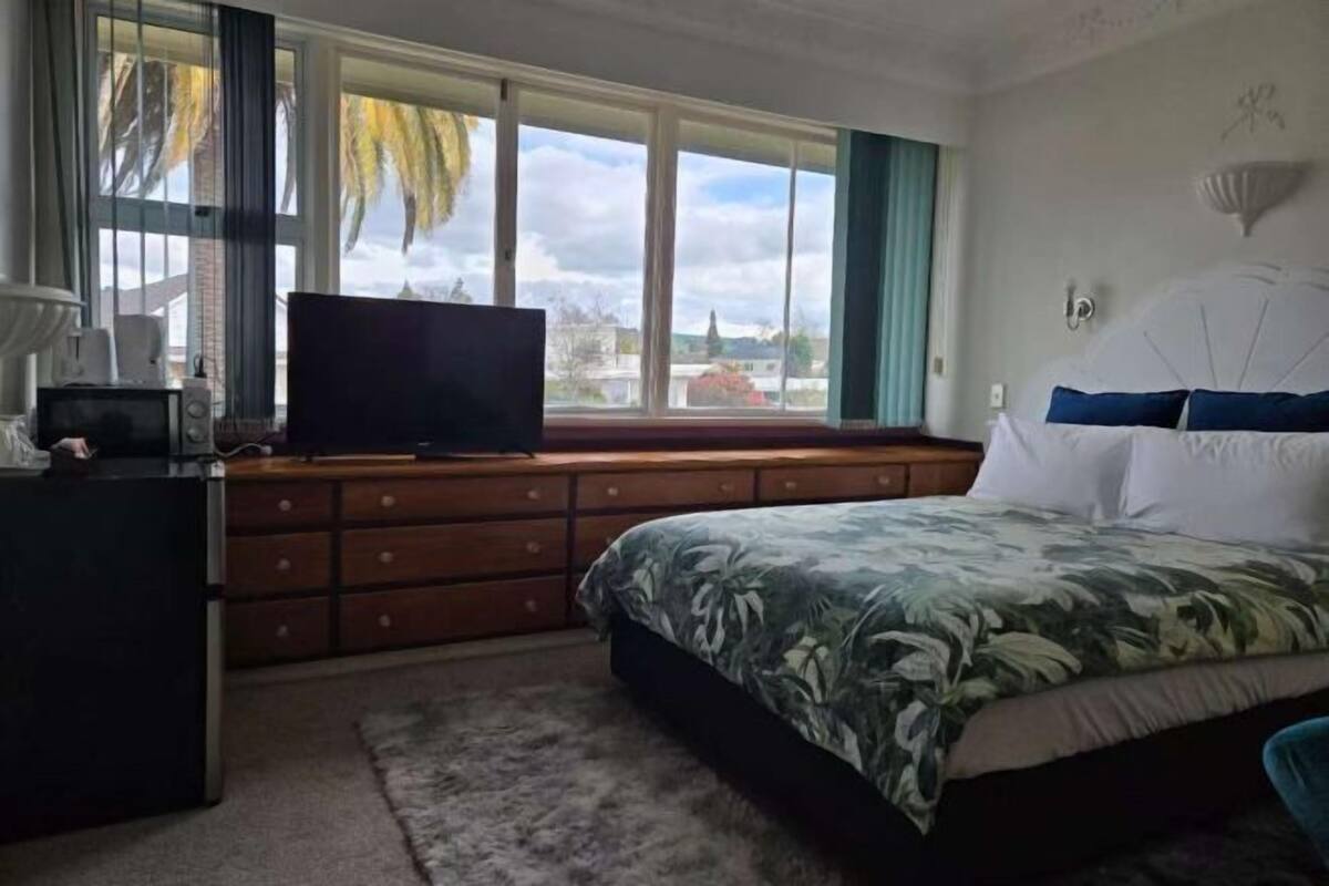 1 chambre, literie de qualité supérieure, surmatelas