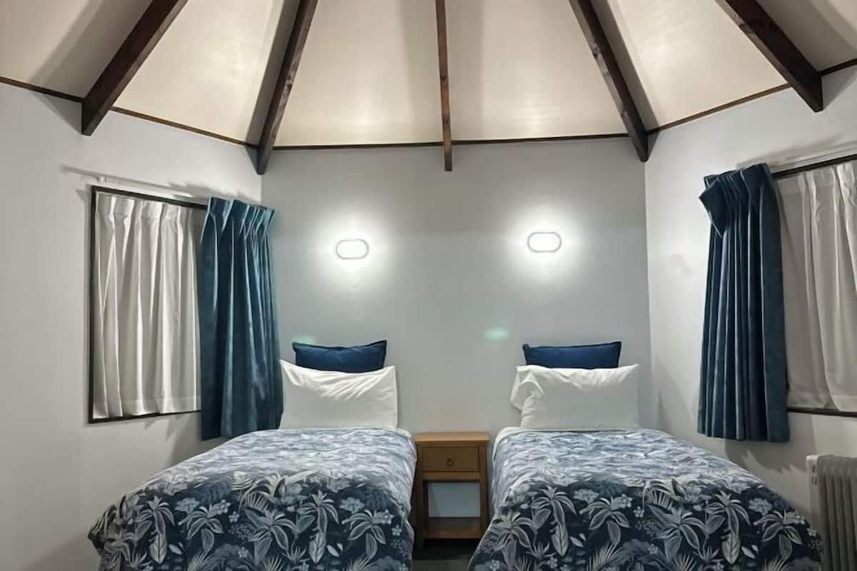 1 bedroom, premium bedding, pillow-top beds, free minibar