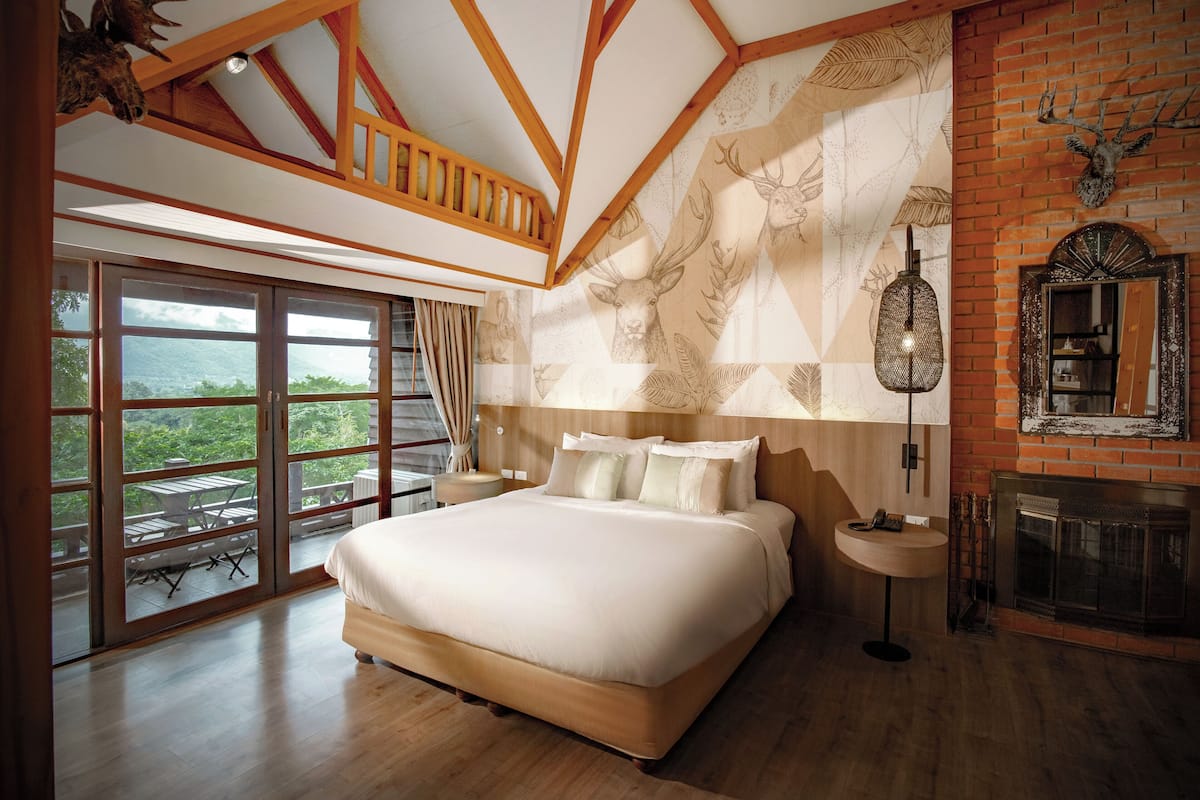 Tree House Suite | 迷你吧、遮光布/窗簾、熨斗/熨衣板、免費無線上網