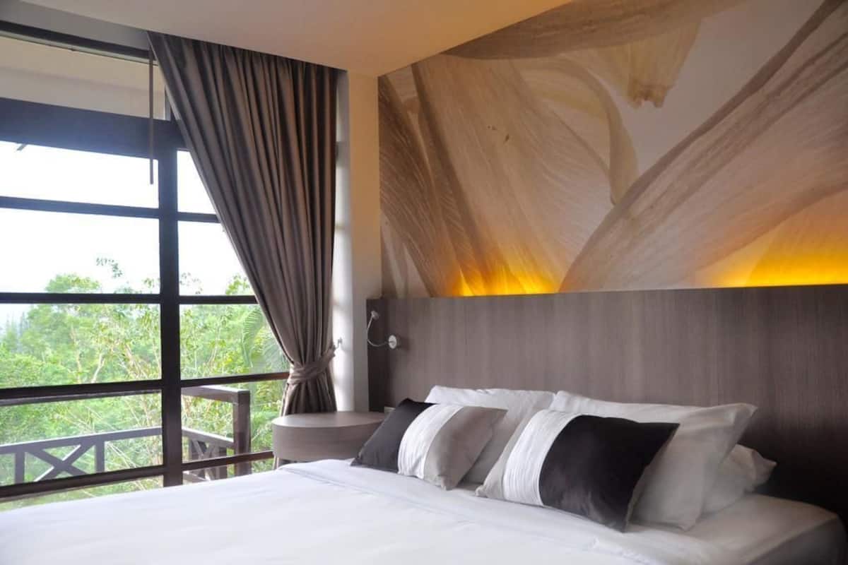 Tree House Suite | Luxe beddengoed, een minibar, gratis wifi, beddengoed