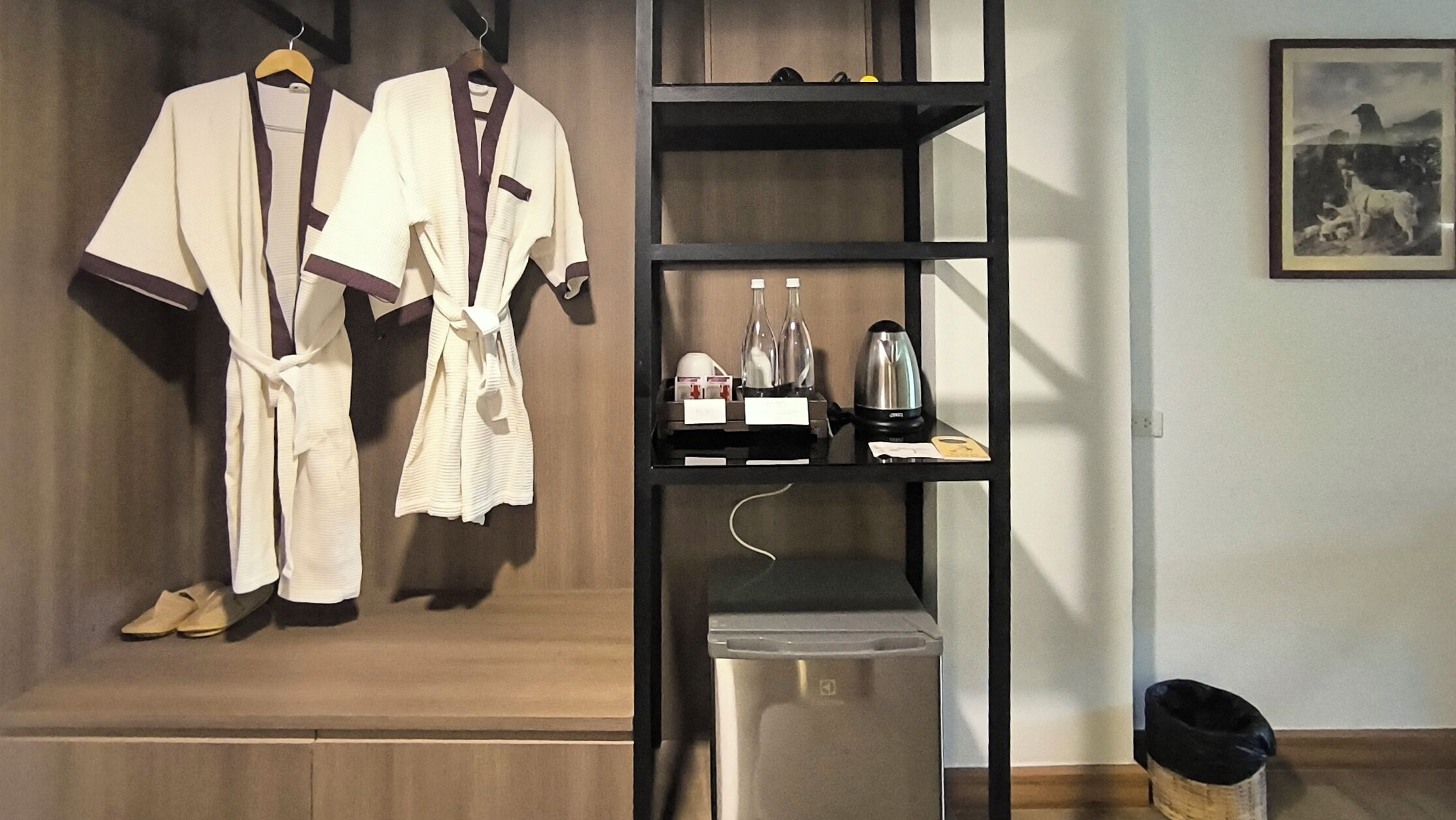 suite with mountain view  | bathroom | free toiletries, hair dryer, bidet, towels