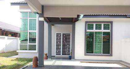 Aurora Homestay Melaka