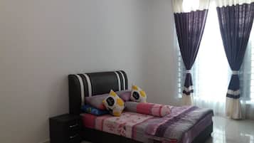 4-Bedroom House | 4 bedrooms